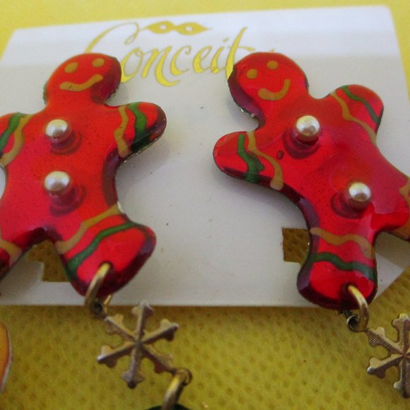 Conceits Earrings Dangle Pierced Moving Gingerbreadman Christmas Earrings - Picture 6 of 9